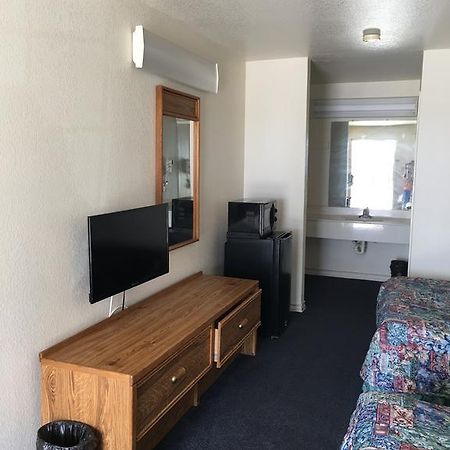 Country Inn Motel San Antonio Bagian luar foto