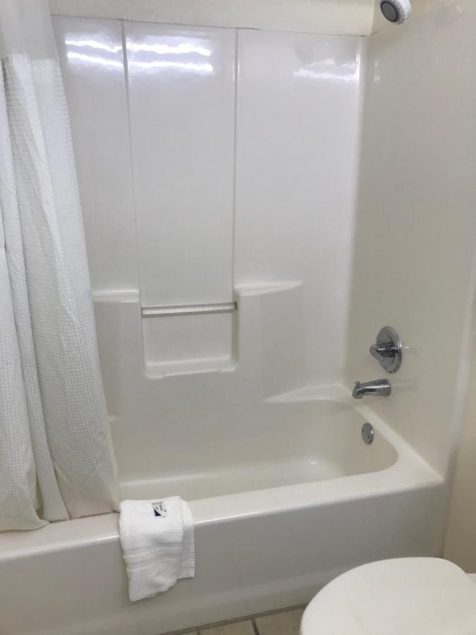 Country Inn Motel San Antonio Bagian luar foto